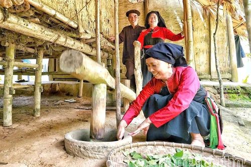 Xôi ngũ sắc - Đậm đà hương sắc núi rừng