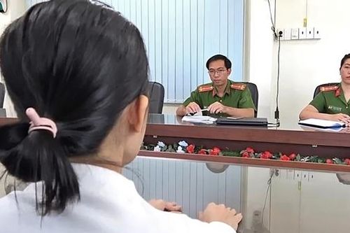 'Trái đắng' của những người nuôi ảo vọng 'việc nhẹ lương cao'