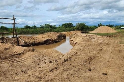 Gia Lai yêu cầu tạm dừng khai thác 9 mỏ cát sông