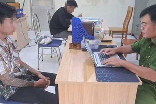 Phát hiện con gái 13 tuổi bị hiếp dâm, mẹ lập tức lên cơ quan công an trình báo: 'Yêu râu xanh' khai gì?