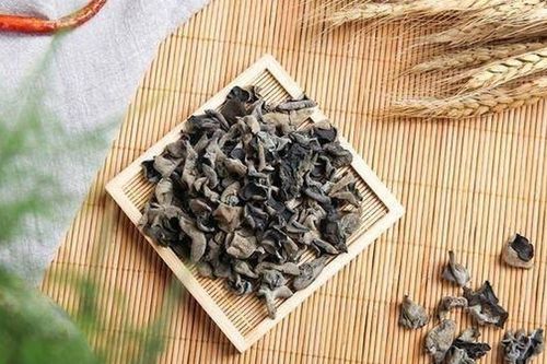 Loại độc tố cực mạnh xuất hiện trong nhà bếp, nhiều gia đình vô tình ăn phải mỗi ngày mà không biết: Hãy bỏ ngay