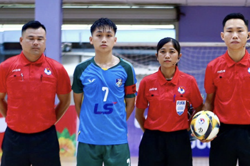 Cầu thủ thi đấu 'không đúng sức', có tiêu cực, VFF ra án phạt