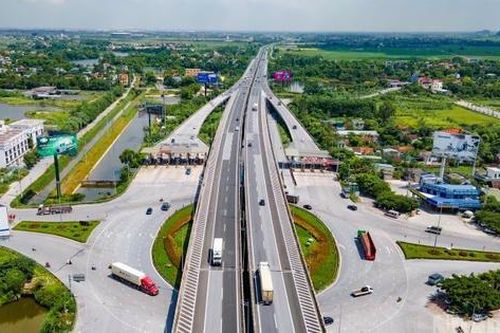 Rà soát hệ thống báo hiệu trên cao tốc Cầu Giẽ - Ninh Bình