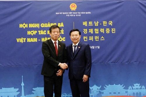 Chớp 'cơ hội vàng' thu hút các nhà đầu tư Hàn Quốc