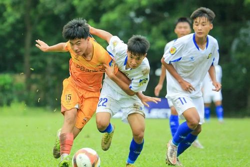 U17 Hà Nội, U17 Sông Lam Nghệ An và U17 Thể Công Viettel giành vé vào tứ kết