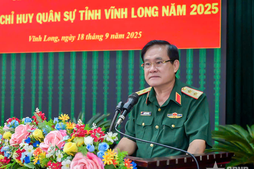 Quân khu 9: Trung tướng Nguyễn Xuân Dắt dự sinh hoạt đối thoại dân chủ tại Vĩnh Long