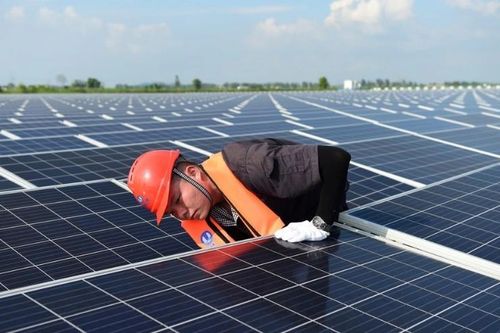 Hệ thống năng lượng mặt trời mái nhà liệu có an toàn trước mưa bão?