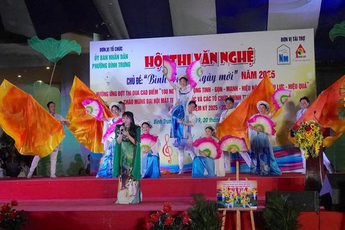 Khai mạc hội thi văn nghệ 'Bình Trưng ngày mới'