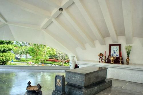 Di tích lịch sử Mộ cụ Phó bảng Nguyễn Sinh Sắc
