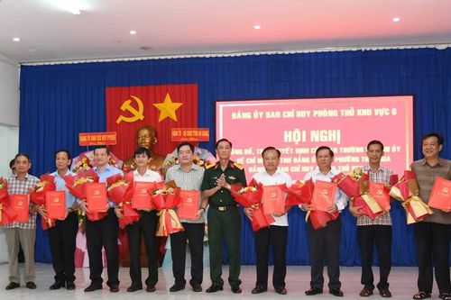 Bí thư xã, phường ở An Giang tham gia BCH Đảng bộ Ban Chỉ huy phòng thủ khu vực