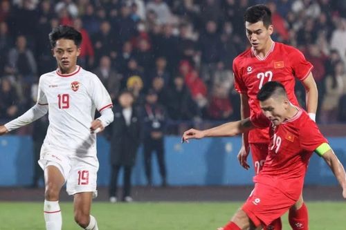 Đội tuyển Việt Nam và Indonesia cùng tụt bậc trên BXH FIFA