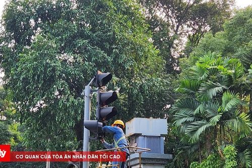 TP.HCM nói gì sau thời gian thí điểm cho xe rẽ phải?