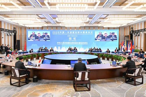 Việt Nam đề xuất 3 lĩnh vực hợp tác tại Hội nghị bàn tròn Bộ trưởng Xây dựng ASEAN - Trung Quốc