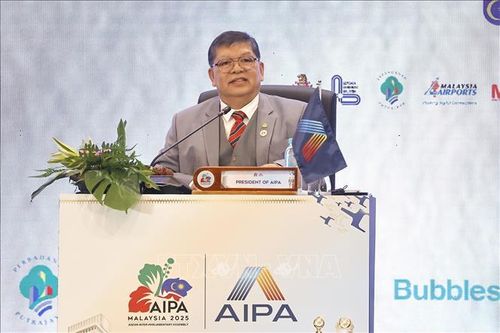 Chủ tịch Hạ viện Malaysia tiếp các Trưởng đoàn nghị viện thành viên AIPA