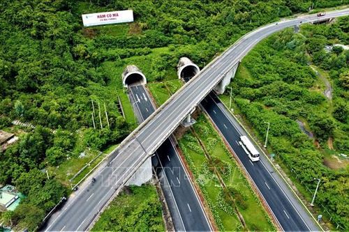 Sẵn sàng khai thác toàn tuyến hơn 83 km cao tốc Vân Phong - Nha Trang