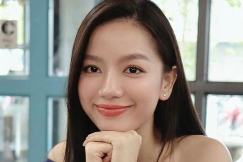 'Ngọc nữ mới của Vbiz': Nhan sắc đời thường tựa nàng thơ