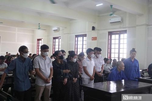 Chiêu thức của nhóm tội phạm đưa hàng chục lao động ra nước ngoài trái phép