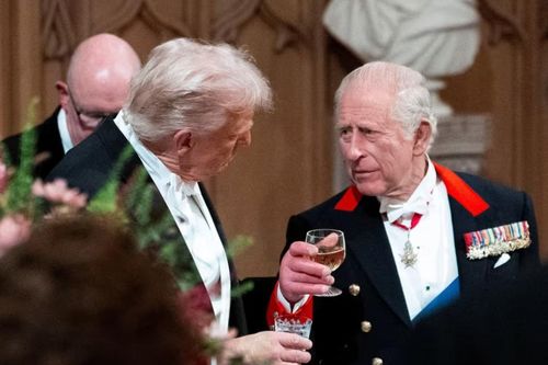 Thông điệp ẩn sau lời 'nhắc nhẹ' của Vua Charles gửi tới ông Trump