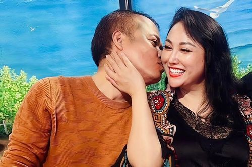 Nữ diễn viên Việt tổ chức đám cưới lần 3, nhiều khán giả chúc phúc