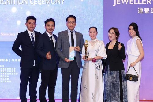PNJ được JWA vinh danh về phát triển bền vững