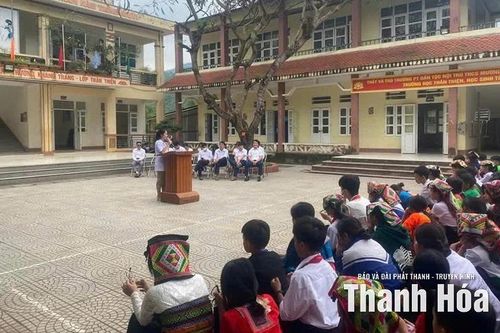 Nỗ lực ngăn chặn nạn tảo hôn ở xã vùng biên
