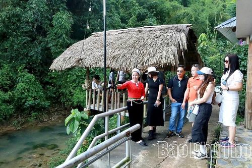 Hấp dẫn du lịch cộng đồng bản Ké