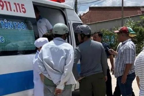 Lật xe ba gác chở gạch tại Tây Ninh, tài xế tử vong thương tâm