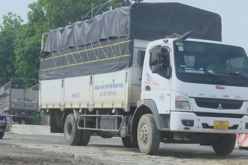 Quốc lộ 6 không an toàn giao thông