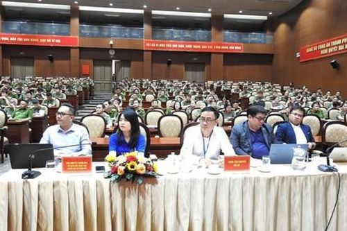 Nâng cao kiến thức, kỹ năng về chuyển đổi số, trí tuệ nhân tạo cho CBCS Công an TPHCM