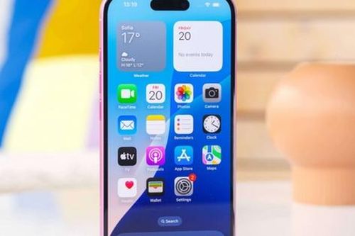 Giá iPhone 15, iPhone 16 mới nhất lao dốc, rẻ kỷ lục dù xịn chẳng kém iPhone 17 mới ra