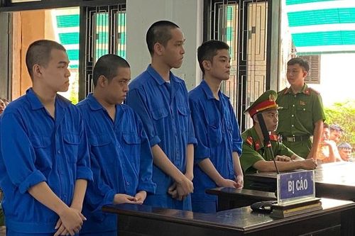 Nhóm thanh niên bỏ game rủ nhau vào nhà nghỉ chơi ma túy: Cú trượt dài của tuổi trẻ