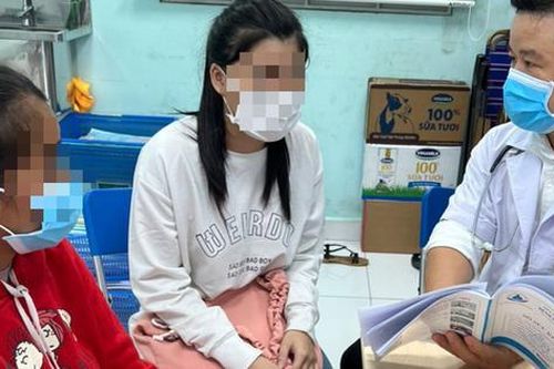 Chuyên gia y tế - Người đồng hành trong giáo dục an toàn tình dục cho trẻ nhiễm HIV tuổi dậy thì