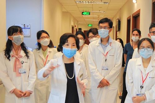 Bác sĩ nội trú - không chỉ là lựa chọn nghề nghiệp - Bài cuối: Chiến lược nhân lực: Cần đột phá về cơ chế