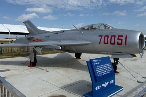 UAV Trung Quốc 'tái sinh' từ bản sao MiG-19