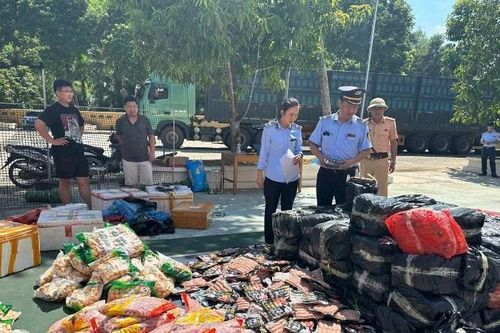 Tuyên Quang: Phát hiện hơn 3 tấn thực phẩm không rõ nguồn gốc