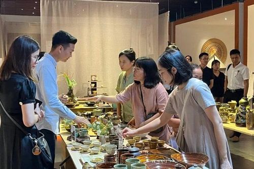 Giới thiệu nét đẹp từ giao thoa văn hóa gốm Việt-Nhật