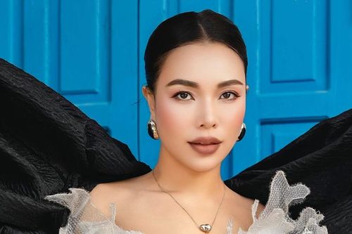 Người đẹp Trà Ngọc Hằng tái xuất sàn diễn thời trang, 'chiếm spotlight' vì thần thái quá cuốn hút