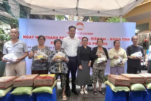 Phường Phú Thọ tổ chức 'Ngày hội non sông - Dân tộc kết đoàn'