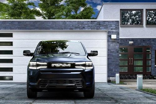 Ram ngừng phát triển siêu bán tải thuần điện 1500 REV