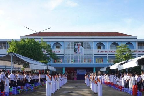 Nghị quyết 71 tạo động lực nâng chất trường chuyên