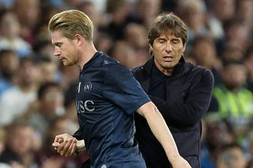 Napoli thua Man City, HLV Conte cay đắng, xin lỗi De Bruyne