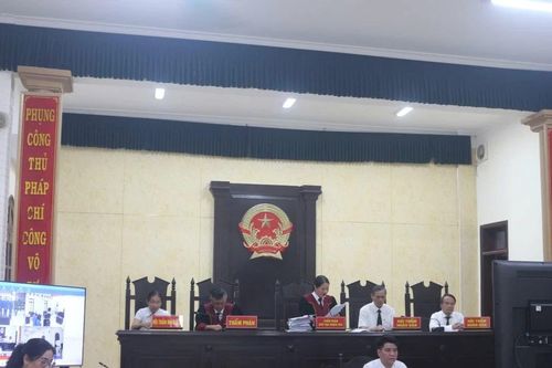 Tuyên án nhóm người nước ngoài vận chuyển gần 100kg ma túy bị bắt tại Quảng Trị