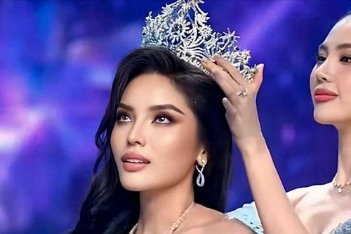Ông Nawat thắc mắc về sự chậm trễ của Miss Universe Vietnam