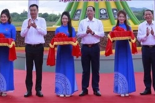 Khánh thành công trình tôn tạo Khu tưởng niệm nơi hy sinh của 16 thanh niên xung phong
