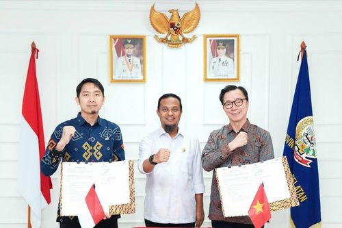 Vingroup ký biên bản ghi nhớ hợp tác phát triển dự án năng lượng tái tạo tại Indonesia