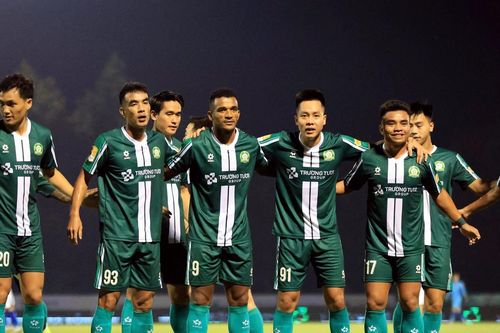 Khởi tranh giải Hạng Nhất 2025/26: Nóng cuộc đua vô địch
