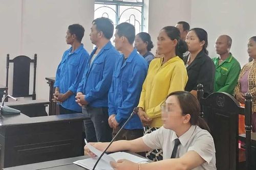 Cả nhà vướng lao lý vì đưa bé gái sang Trung Quốc gả làm vợ lấy tiền