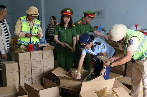 Nghệ An phát hiện hơn 4.000 chiếc bánh trung thu không rõ nguồn gốc xuất xứ