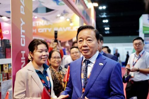 Phó Thủ tướng Trần Hồng Hà tham dự phiên khai mạc Hội nghị Halal toàn cầu