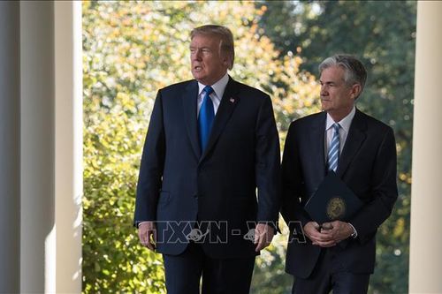 Tổng thống Trump đề nghị Tòa án Tối cao cho phép bãi nhiệm thành viên Fed